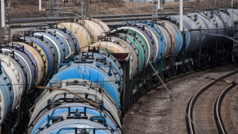 Вице-премьер Италии призвал Евросоюз вернуться к закупкам российской нефти