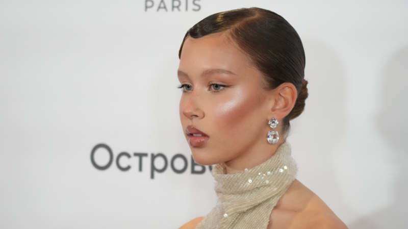 &laquo;Это тяжело&raquo;: Анна Пересильд объяснила, почему не&nbsp;захотела обучаться у&nbsp;родителей