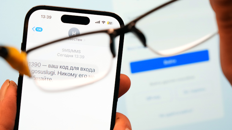 Как вычислить телефонного мошенника: 6 вопросов, которые спасут ваши деньги и&nbsp;нервы
